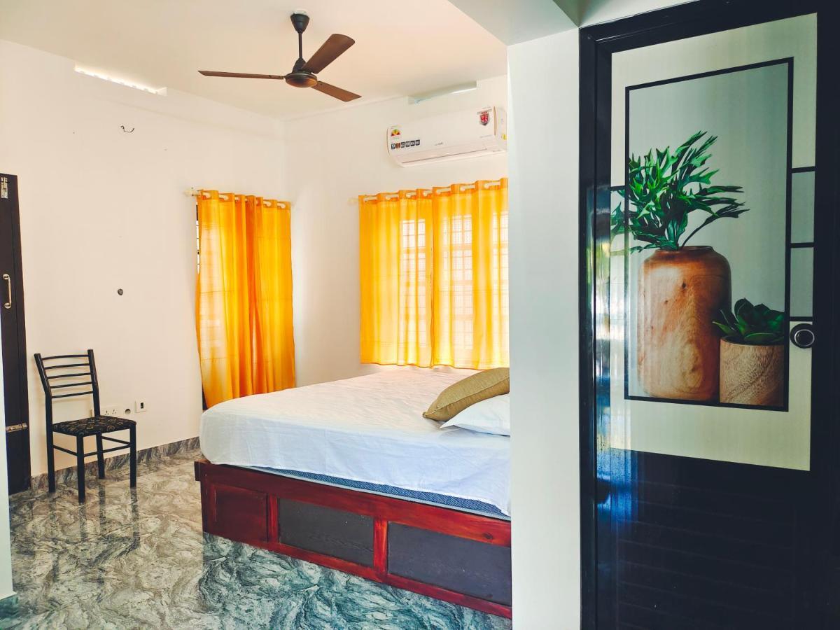 Malhar Marari Homestay 马拉利库兰 外观 照片