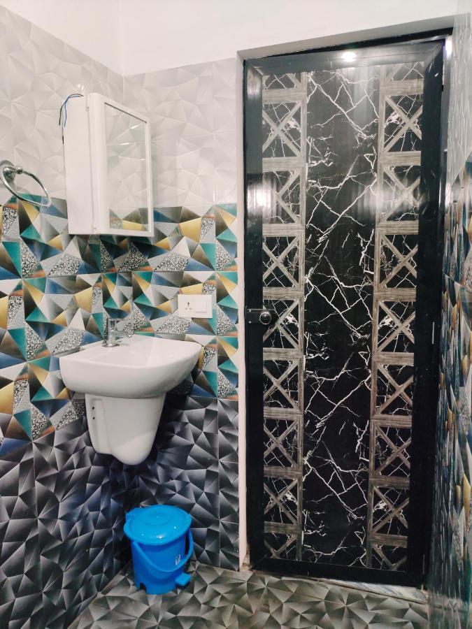 Malhar Marari Homestay 马拉利库兰 外观 照片